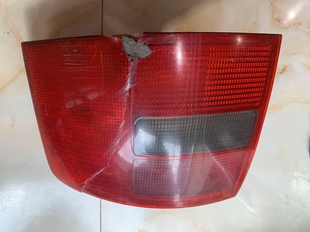 Правый стоп-сигнал Audi A6 C5