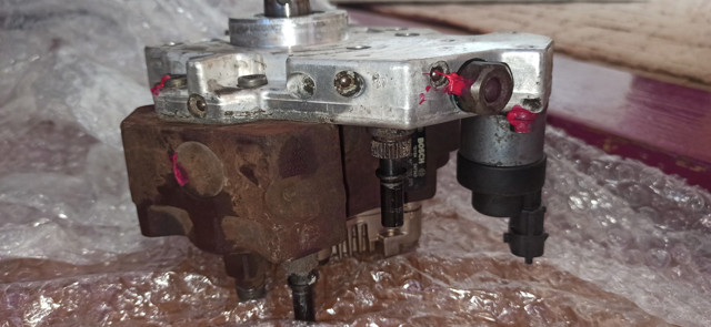 BOSCH 8200108225 ТНВД в наличии Украина