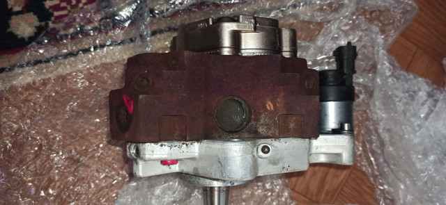 8200108225 BOSCH Насос топливный высокого давления (ТНВД) купить в Львов