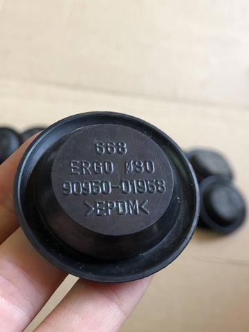 9095001958 TOYOTA Заглушка днища купить в Чернигов