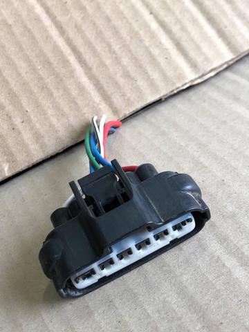 TOYOTA 9098011858 в наличии Львов
