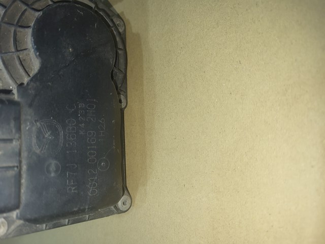 Дроссельная заслонка RF7J136B0C MAZDA