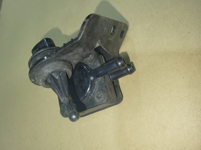 Датчик давления воздуха RF7J182B5 MAZDA