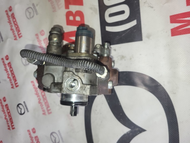 Насос топливный высокого давления (ТНВД) SH0113800D MAZDA