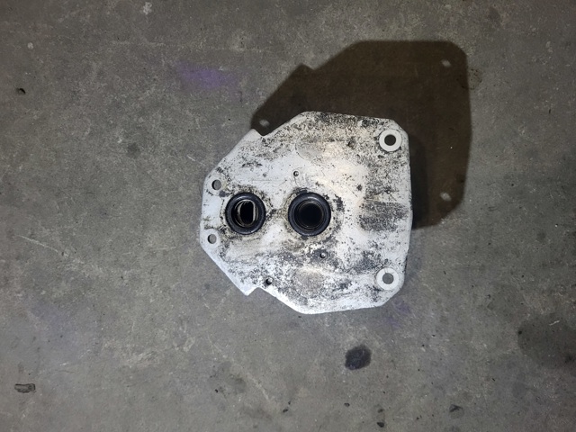 SH0214700 MAZDA Радиатор масляный (холодильник), под фильтром купить в Киев