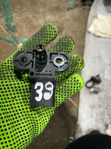 Датчик давления воздуха 03C906051 VAG