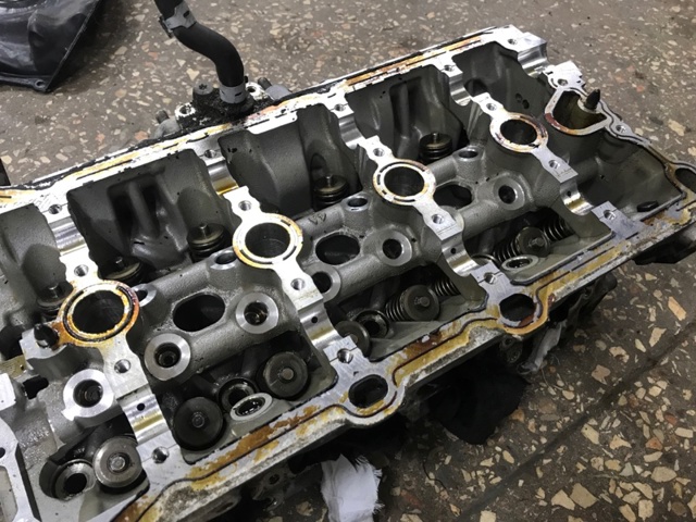 06K103063AN VAG Головка блока цилиндров (ГБЦ) купить в Полтава
