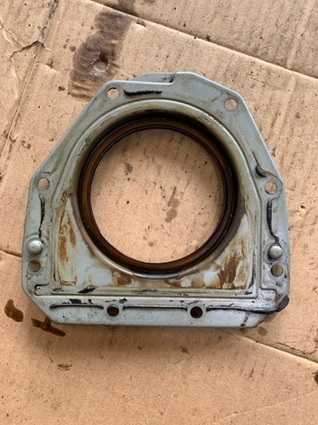 Сальник коленвала двигателя, задний Skoda Roomster