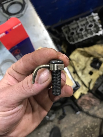06L103154K VAG Форсунка масляная купить в Украина