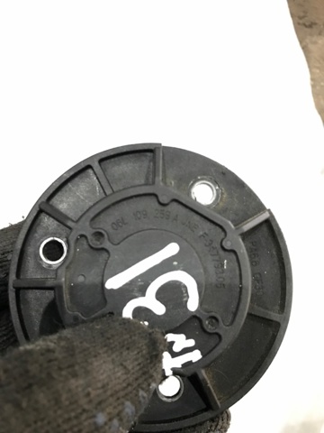  Клапан положения распредвала Volkswagen Passat B6