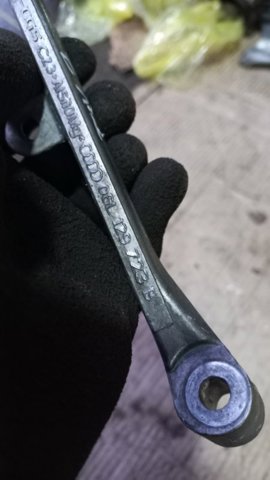 VAG 06L129723C Кронштейн впускного коллектора в наличии Павлоград