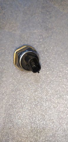 166385CA0A NISSAN Датчик давления топлива купить в Черновцы