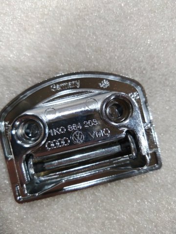 Петля крепления груза 1K08642032ZZ VAG
