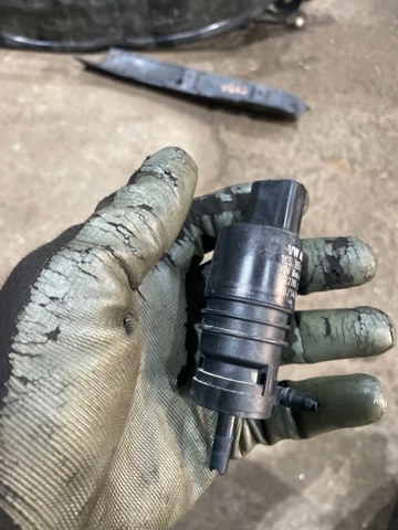 VAG 1K5955651 Насос-мотор омывателя стекла переднего в наличии Чернигов