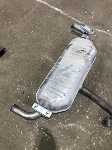 Глушитель, средняя и задняя часть 201005NA4A NISSAN