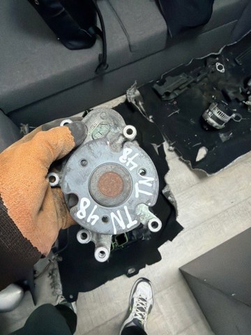 Насос водяной 21110AA770 SUBARU