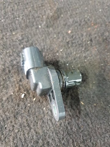 Датчик оборотов распредвала 22056AA270 SUBARU