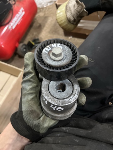 Натяжная планка поликлинового ремня 23769AA05A SUBARU