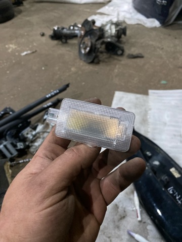26490ED000 NISSAN Плафон подсветки багажного отсека купить в Киев