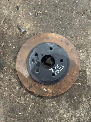 Тормозные диски 26700SJ000 SUBARU