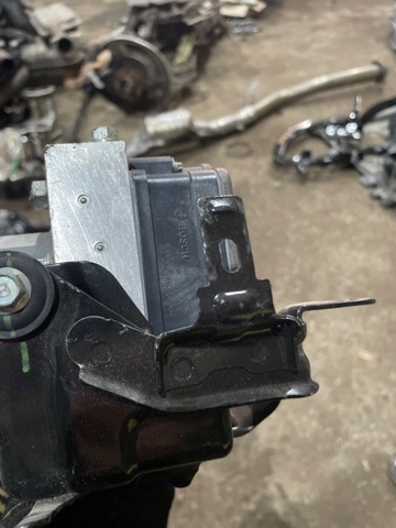 27596AN00C SUBARU Блок АБС купить в Полтава