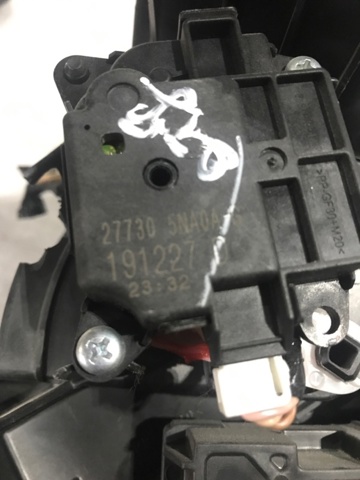 277305NA0A NISSAN купить в Ужгород