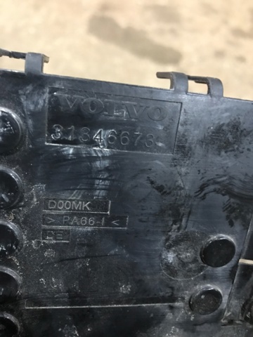 31346673 VOLVO Блок предохранителей купить в Украина