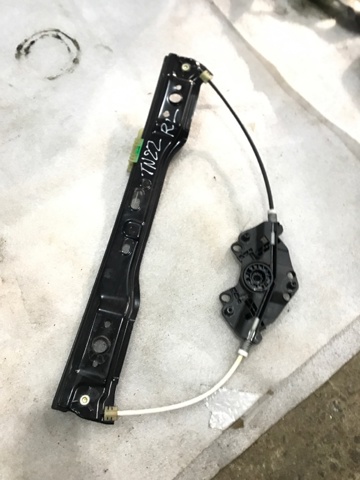 Механизм стеклоподъемника двери задней, левой 31349760 VOLVO