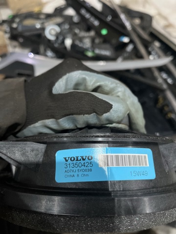 31350425 VOLVO Динамик передней двери купить в Винница