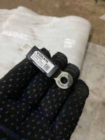 31350580 VOLVO купить в Ужгород