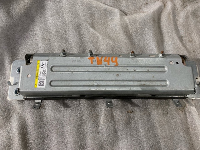 Эйрбэг защиты коленей нижняя 31351334 VOLVO
