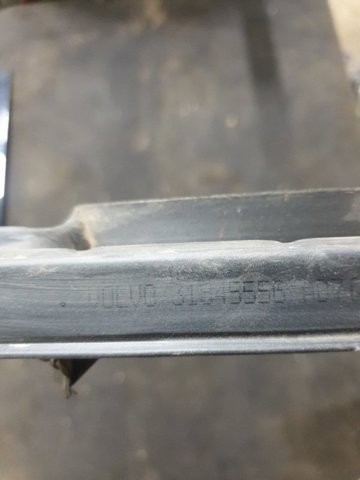 31352711 VOLVO купить в Киев
