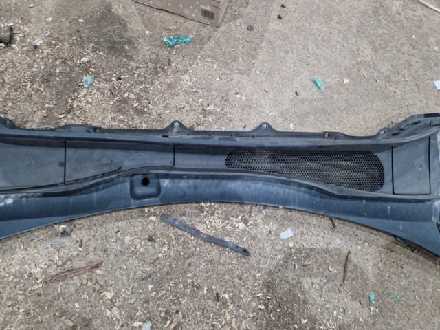 31352746 Водосток лобового стекла, жабо купить Павлоград