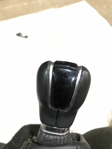 31367572 VOLVO Ручка КПП купить в Киев