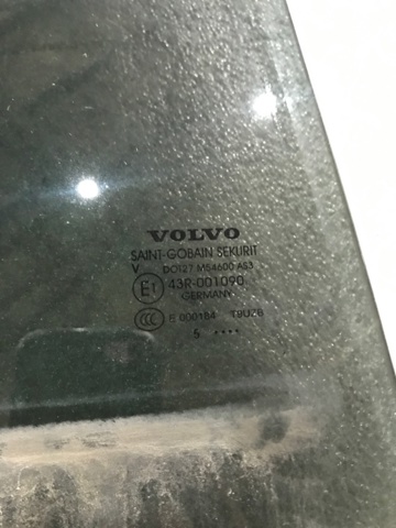 31371003 VOLVO Стекло двери задней правой купить в Винница