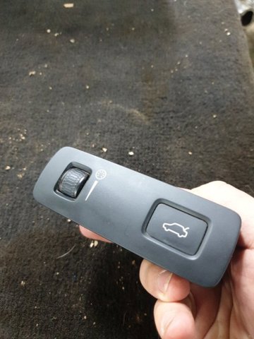 VOLVO 31376510 Переключатель света фар на "торпедо" в наличии Тернополь
