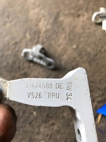 31424594 VOLVO Петля двери задней правой купить в Запорожье