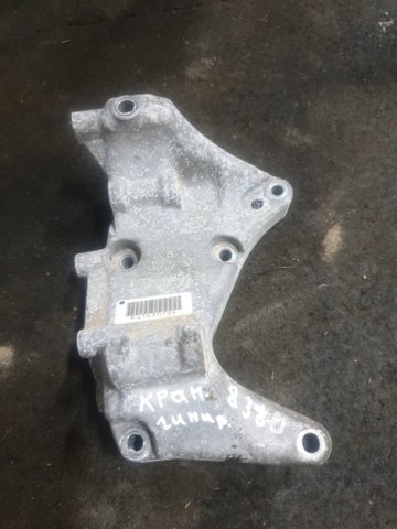 Кронштейн генератора натяжной 31430704 VOLVO