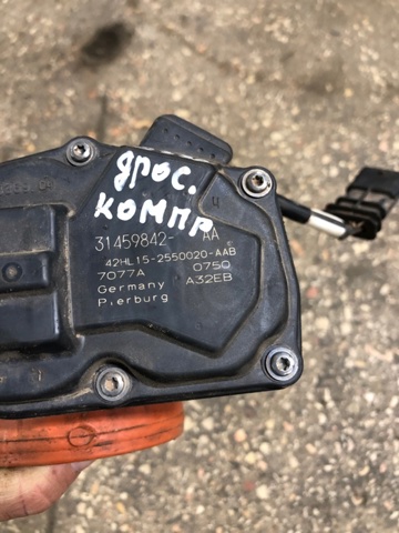 VOLVO 31431803 Дроссельная заслонка компрессора наддува в наличии Черновцы