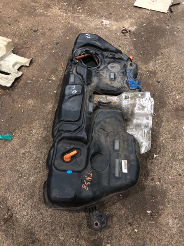 31478244 VOLVO Бензобак купить в Николаев