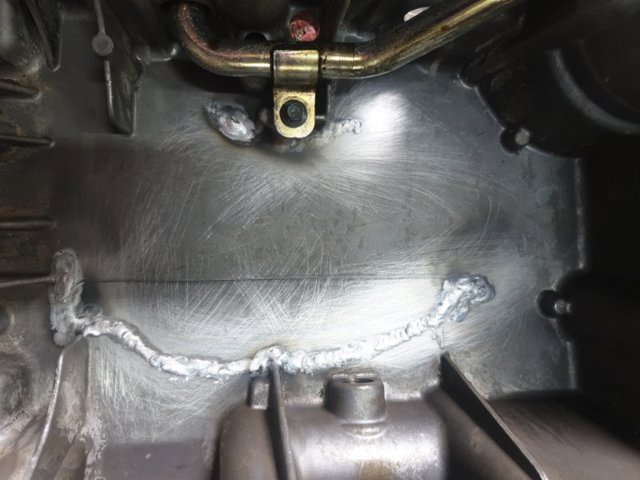 31480325 VOLVO Поддон масляный картера двигателя, нижняя часть купить в Ровно