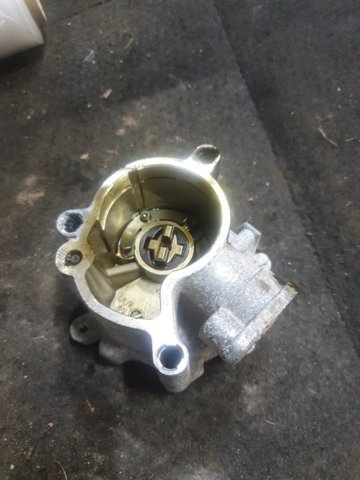 31480558 VOLVO Насос вакуумный купить в Львов