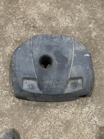 Экран двигателя 31657647 VOLVO