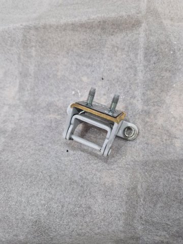 Петля багажника 31663715 VOLVO