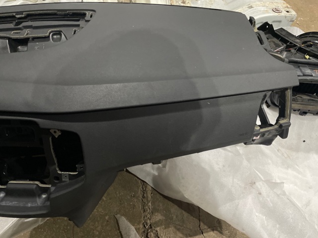 31688114 VOLVO Панель салона передняя "торпедо" купить в Днепр