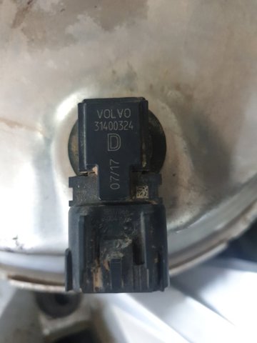 Сигнализация прекращения действия тормозов аварийная 32214511 VOLVO