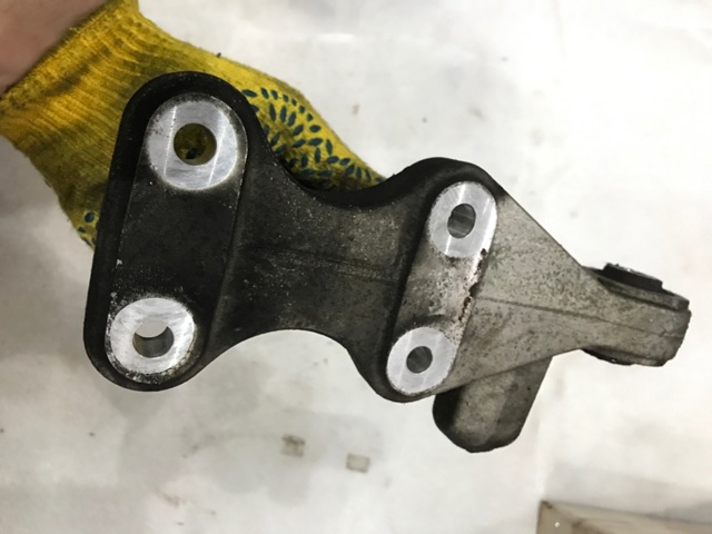 32222463 VOLVO купить в Ирпень