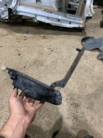 Горловина бензобака 32227043 VOLVO