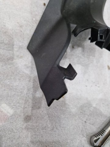 VOLVO 32244626 Накладка дверного порога внутренняя задняя правая в наличии Житомир