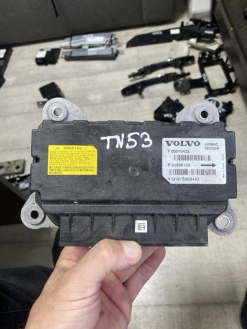 Модуль-процессор управления подушки безопасности 32315584 VOLVO